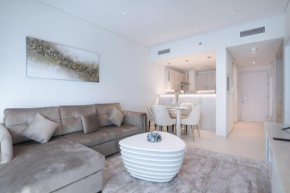 Spacious 2 bedroom in Seven Palm